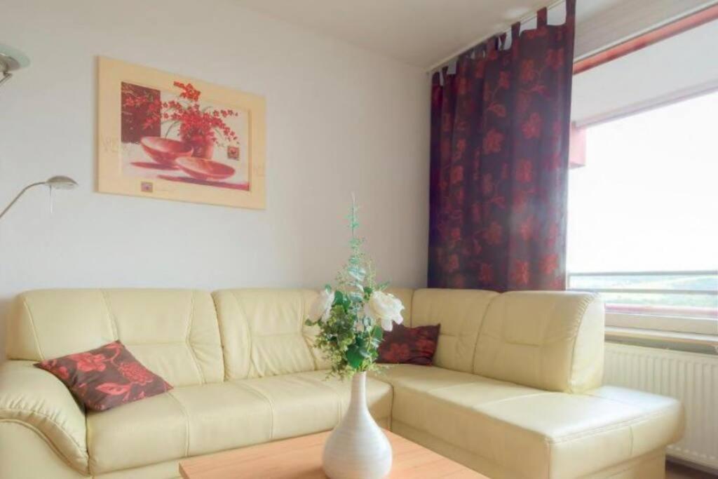 B603, Bezauberndes Appartement 兰施泰因 外观 照片