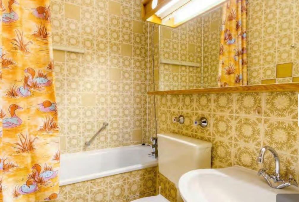 B603, Bezauberndes Appartement 兰施泰因 外观 照片